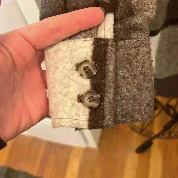 H&M Plaid Shacket-Sz S - Picture 4 of 7